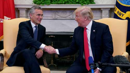 Ο Τραμπ ευχαριστεί την Ελλάδα για τις... αμυντικές της δαπάνες