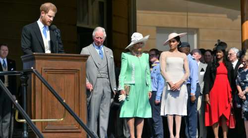 Η πρώτη επίσημη δημόσια εμφάνιση του πρίγκιπα Χάρι και της Μέγκαν Μαρκλ