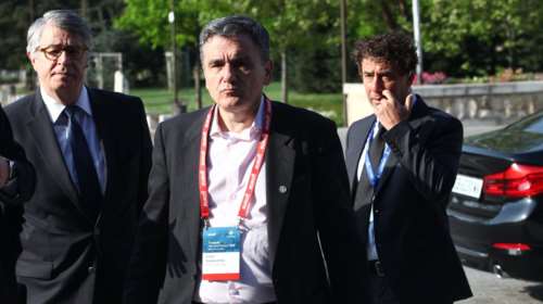 Κενό... συγκεκριμένων υποσχέσεων το &quot;ολιστικό&quot; σχέδιο