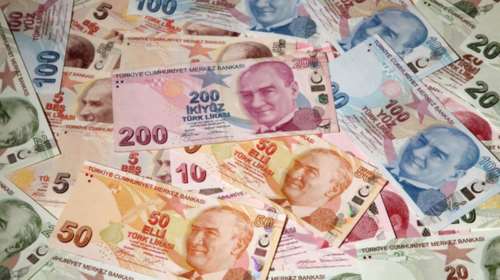 Στα πρόθυρα νομισματικής κρίσης η Τουρκία πριν τις εκλογές;