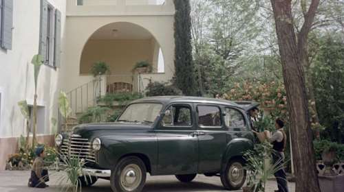 Renault COLORALE 1950: Είναι αυτό το πρώτο crossover;
