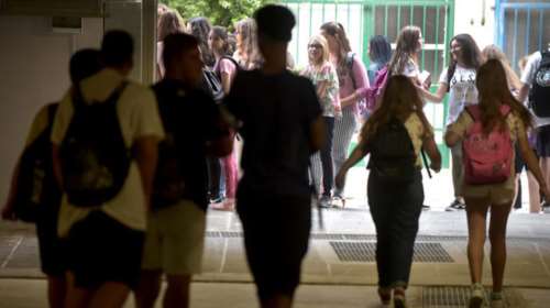 Λήγει στις 31 Μαΐου η προθεσμία εγγραφών σε γυμνάσια &amp; λύκεια