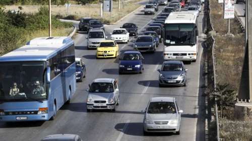 Εκτακτα μέτρα της τροχαίας για τη μετακίνηση των εκδρομέων