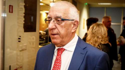 Κακλαμάνης: Το Σκοπιανό ίσως φέρει πρόταση μομφής και εκλογές