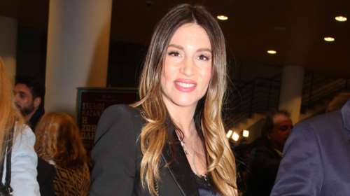 Η Οικονομάκου πήγε στη δουλειά με τον 2,5 μηνών γιο της &amp; δείτε τι έγινε...