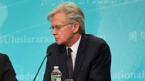 Τζέρι Ράις: Το ΔΝΤ βιάζεται να συζητήσει με τη νέα Ιταλική Κυβέρνηση