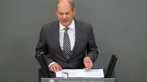 Καθησυχαστικός για την ιταλική κρίση ο γερμανός ΥΠΟΙΚ