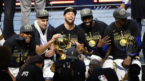 Στους Golden State Warriors το &quot;δακτυλίδι&quot; του ΝΒΑ