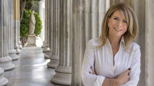 Εκθεση φωτογραφίας: Αρχαιολογικοί χώροι λάμπουν στο λιγοστό φως της νύχτας