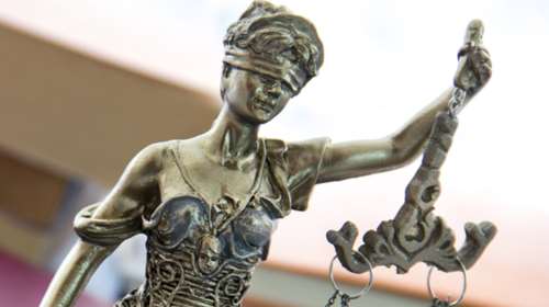 Προφυλακίστηκε ο 69χρονος δικηγόρος «παππούς-τέρας»