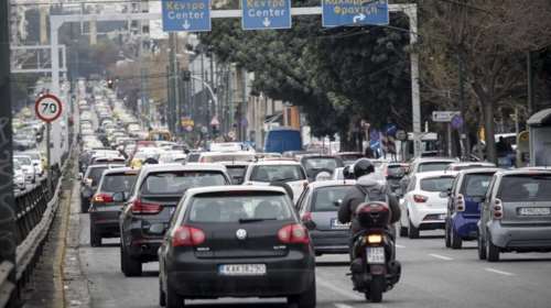 &quot;Μπλακ άουτ&quot; στους δρόμους: Απεργία ταξί &amp; στάσεις εργασίας στα ΜΜΜ