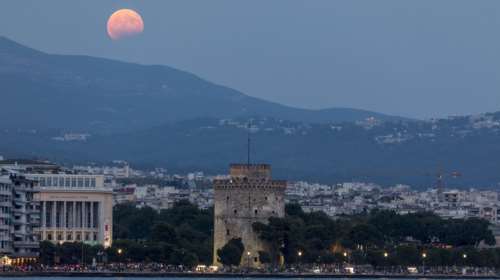 15 γκρουπ και Djs εντός κι εκτός στο The/Saloniki Sound Festival (18-22/6)