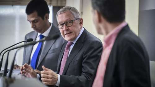 Mαραθώνιο Eurogroup την επόμενη Πέμπτη προαναγγέλλει ο Ρέγκλινγκ