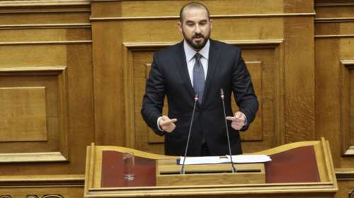 Τζανακόπουλός σε ΝΔ: Τρέφετε το τέρας του εθνικισμού