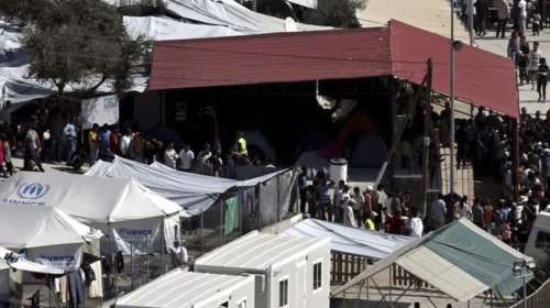 Τη δημιουργία hot spot εκτός Ευρώπης εξετάζει η ΕΕ