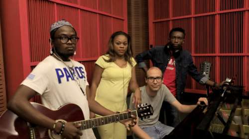 Όταν η τέχνη χτίζει γέφυρες: Η ιστορία των “Perle Music”