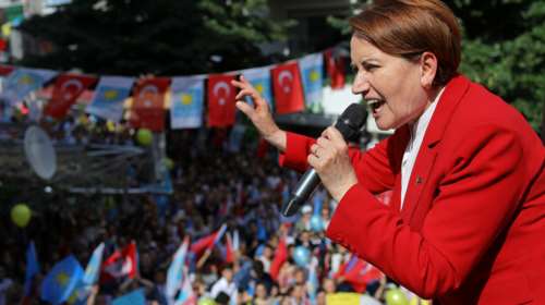 Ακσενέρ: Μπορεί να κοστίσει στον Ερντογάν την κοινοβουλευτική πλειοψηφία