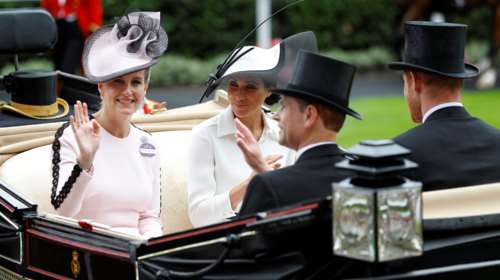 To ντεμπούτο της Μέγκαν Μαρκλ με Givenchy  στις ιπποδρομίες του Άσκοτ