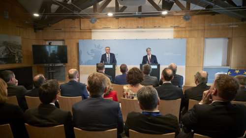 Δείτε Live τη συνέντευξη Τύπου μετά το τέλος της συνεδρίασης του Eurogroup