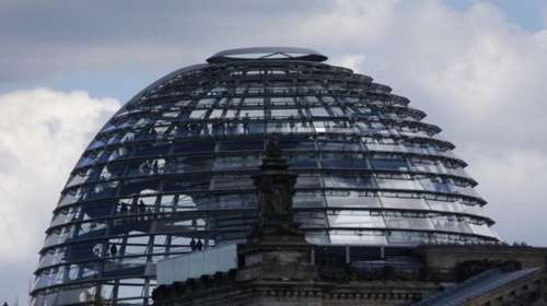 Μάτες: Πρέπει να επιστρέψουν στην Ελλάδα τα κέρδη που απεκόμισε η ΕΚΤ