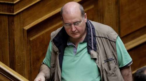 Φίλης: Πολιτικά και ηθικά πρέπει να μην κοπούν οι συντάξεις