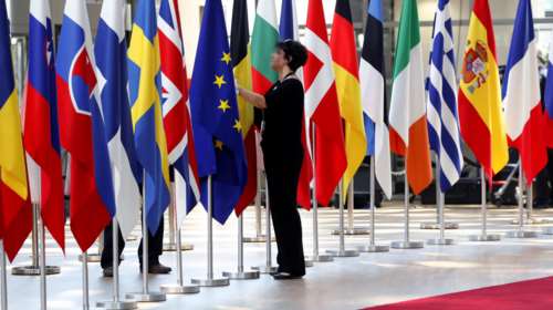 Κερδισμένοι και χαμένοι μετά το παζάρι για το προσφυγικό