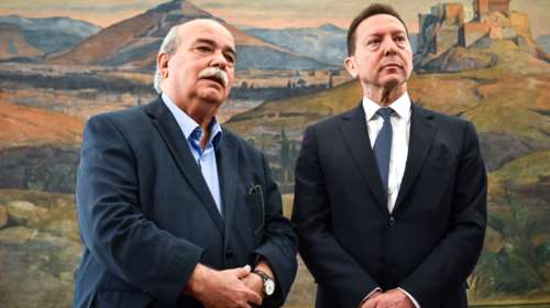 Εκθεση ΤτΕ: H οικονομία είναι ακόμη ευάλωτη - Καμπανάκι για τα πλεονάσματα