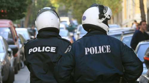 Συνελήφθη ενώ οδηγούσε κλεμμένο αυτοκίνητο στο Κορωπί