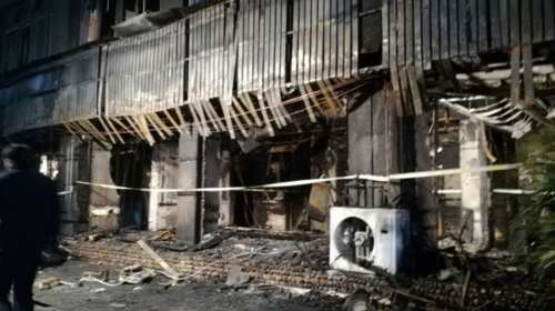 Πυρκαγιά κατέστρεψε μεγάλο εργοστάσιο στη Μπανγκόνγκ