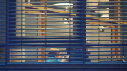 Bild:Κοντά σε συμβιβασμό για δημιουργία κλειστών κέντρων ασύλου CDU και CSU