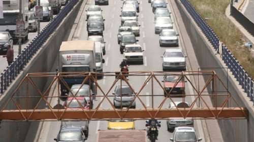 Μποτιλιάρισμα στην Αθηνών-Λαμίας λόγω καραμπόλας