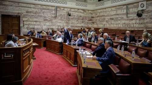 Βουλή: Κατατέθηκε η τροπολογία για το «σπάσιμο» της Β&#39; Αθήνας