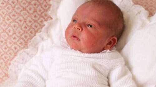 Βασιλική βάπτιση: Οι νονοί έκπληξη - Γιατί δεν θα πάει η βασίλισσα