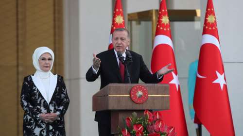 Kαι επίσημα απόλυτος κυρίαρχος της Τουρκίας ο Ταγίπ Ερντογάν