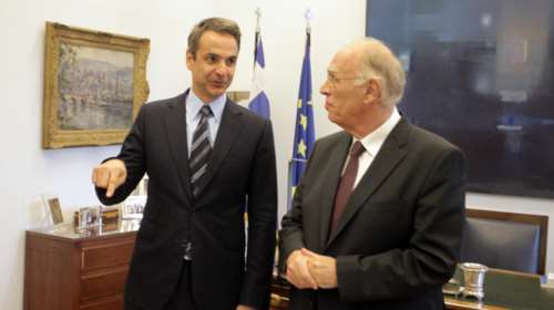 Ένωση Κεντρώων: Ο κ. Μητσοτάκης διατηρεί το DNA της αποστασίας