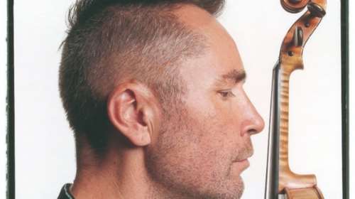 Ο ανατρεπτικός βιολονίστας Νάιτζελ Κέννεντι έρχεται στο Ηρώδειο