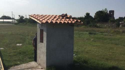 Διαρρήκτες ξήλωσαν σκεπή για να μπουν να κλέψουν (φωτο)