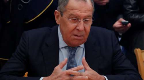 Λαβρόφ: «Η Ελλάδα ακολουθεί την πολιτική της Δύσης απέναντι στη Ρωσία»