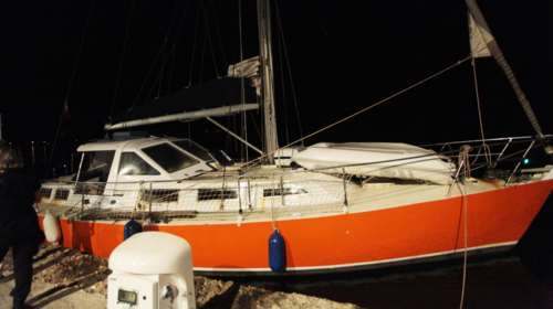 Σκάφος με 56 μετανάστες στον Αστακό- Έφευγαν για Ιταλία (φωτό)