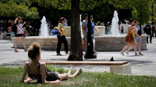 Έρχεται ο πρώτος καύσωνας του φετινού καλοκαιριού