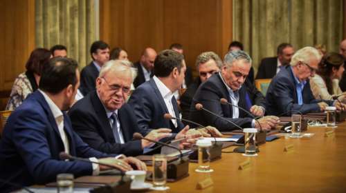 Φάκελος &quot;Ανασχηματισμός&quot;: Τα ονόματα στο τραπέζι του Μαξίμου