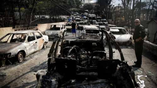 Πύρινος εφιάλτης στην Αττική με 50 νεκρούς και 156 τραυματίες