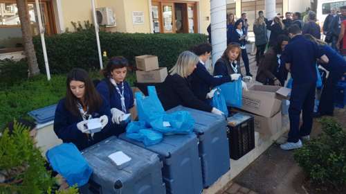 Τα μέρη που παρέχουν βοήθεια- Τα τηλέφωνα για κάθε ανάγκη