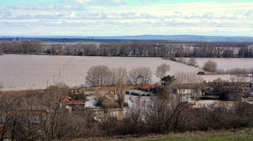 Η Βουλγαρία προειδοποιεί Ελλάδα και Τουρκία για πλημμύρες