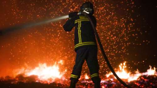 Αλεξανδρούπολη: Υπό μερικό έλεγχο η φωτιά στο Σουφλί