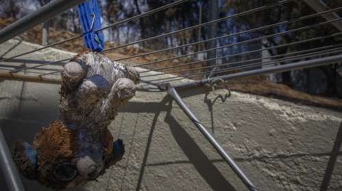 Τραυματίες από φωτιά: Νοσηλεύονται 60 ενήλικες, 11 στη ΜΕΘ και 4 παιδιά