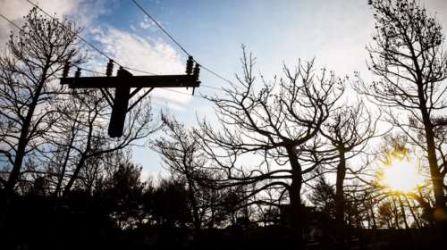 Ανατολική Αττική: Έχουν ηλεκτροδοτηθεί σχεδόν τα μισά σπίτια