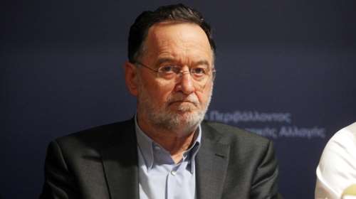 Λαφαζάνης: Κλινικά νεκρή η κυβέρνηση, ανικανότητα και παχυδερμία