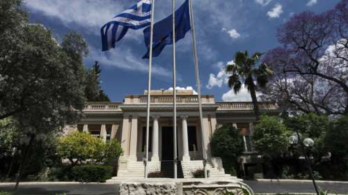 Σε αδιέξοδο η κυβέρνηση: Πώς «κάηκαν» όλα τα πολιτικά χαρτιά