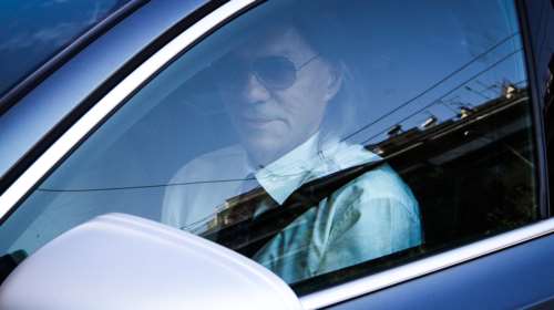 Δημοτικός σύμβουλος Μαραθώνα: Άφαντοι Δούρου και Ψινάκης τις κρίσιμες ώρες